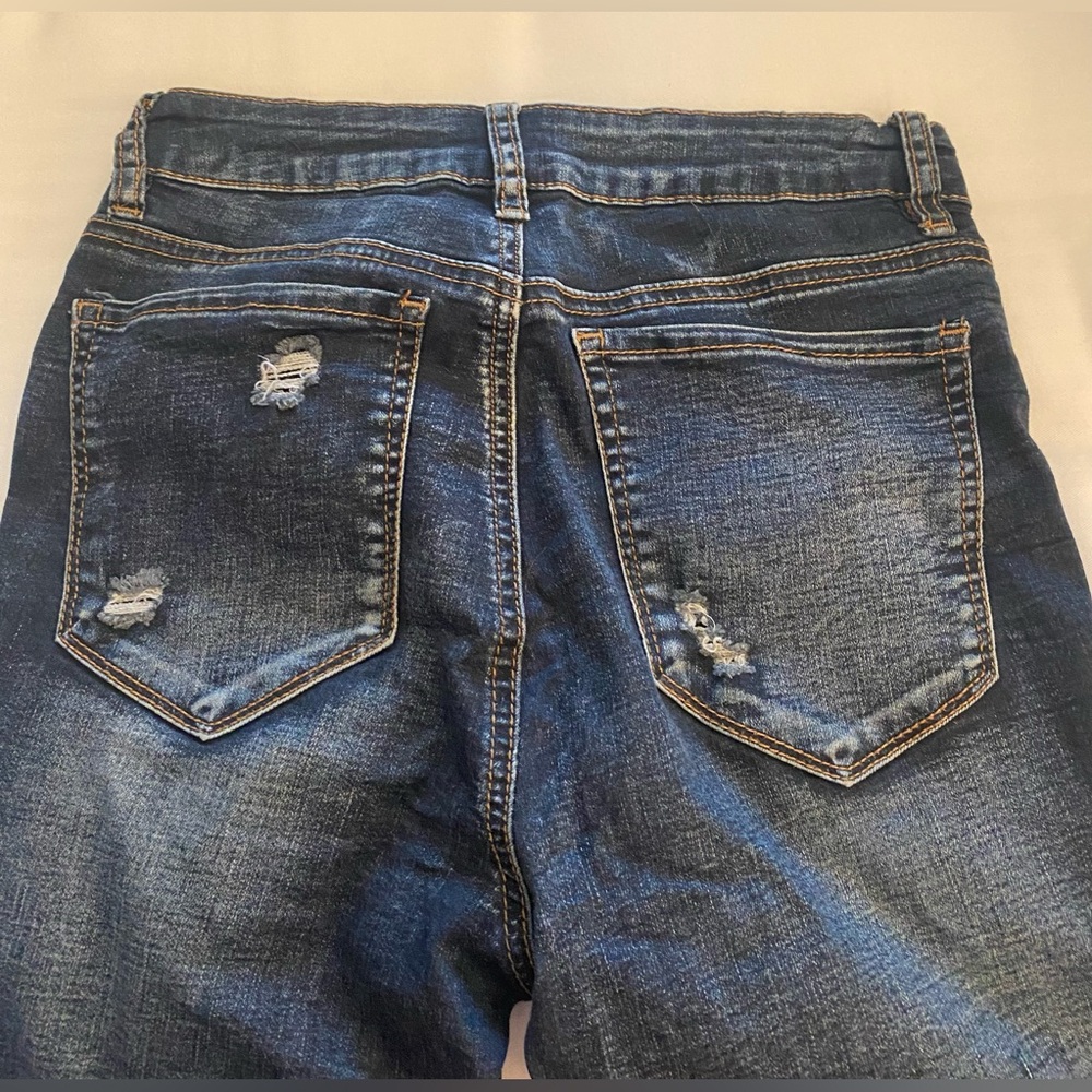 MIAMI…WOMENS Distressed Blue Jeans - Picture 2 of 16
